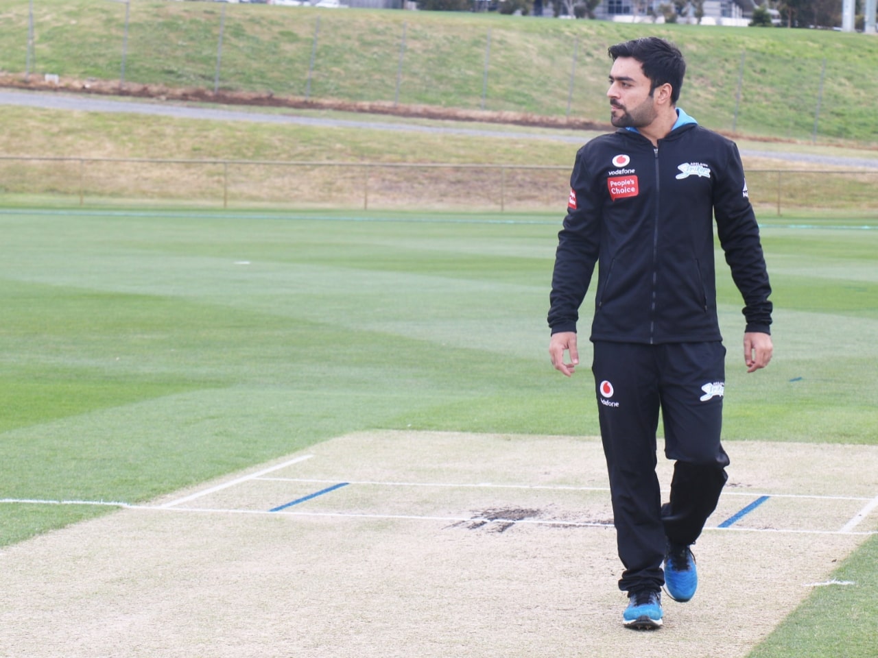 STR vs HUR Dream11 Prediction, Fantasy Cricket Tips, Playing XI, Pitch Report and Head To Head Record | Match 5, KFC Big Bash League T20 2020