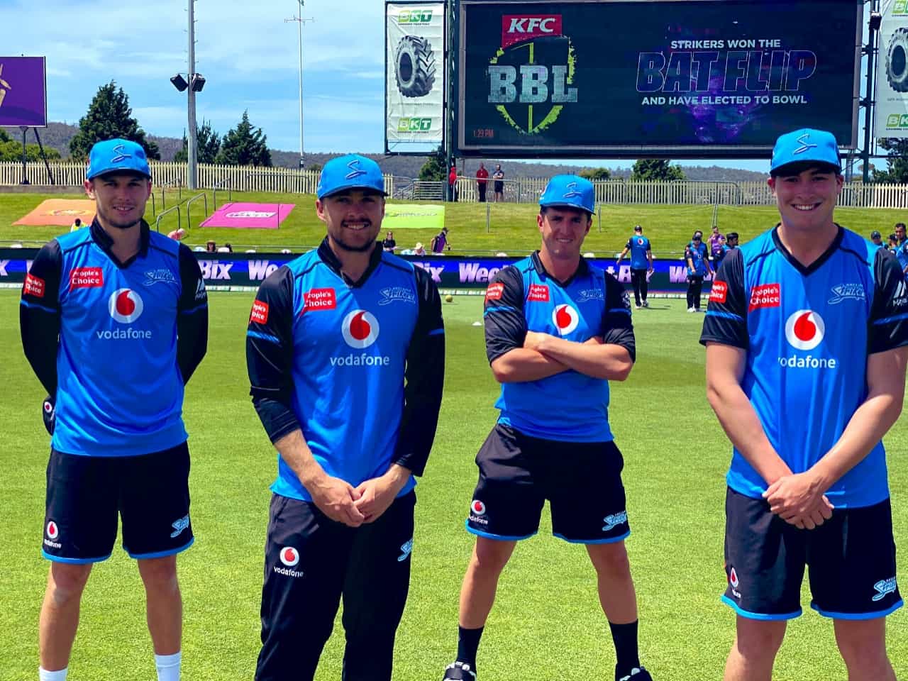 HUR vs STR Dream11 Prediction, Fantasy Cricket Tips, Playing XI, Pitch Report and Head To Head Record | Match 8, KFC Big Bash League T20 2020
