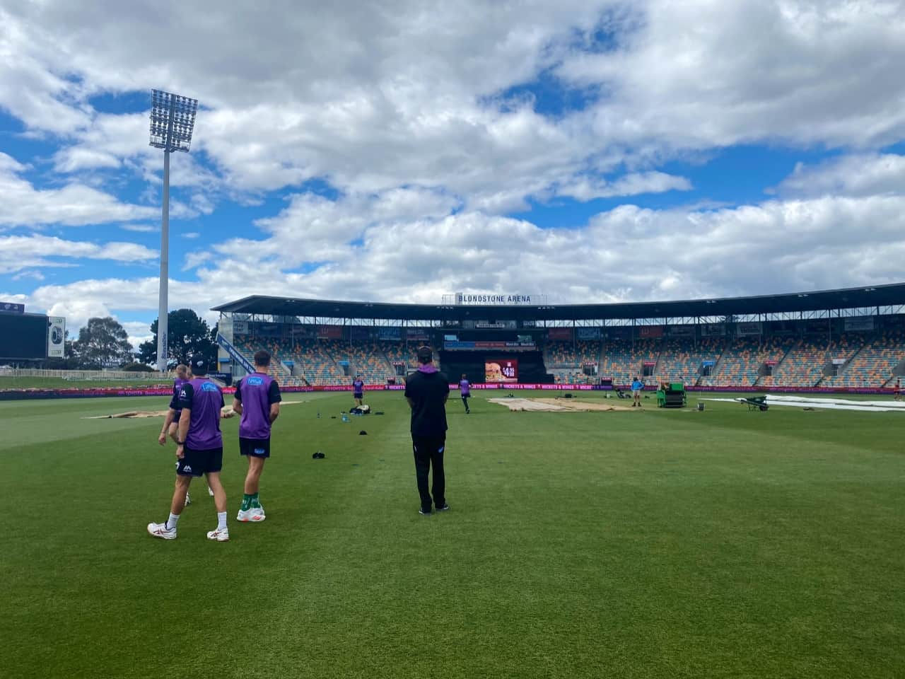 HUR vs REN Dream11 Prediction, Fantasy Cricket Tips, Playing XI, Pitch Report and Head To Head Record | Match 10, KFC Big Bash League T20 2020